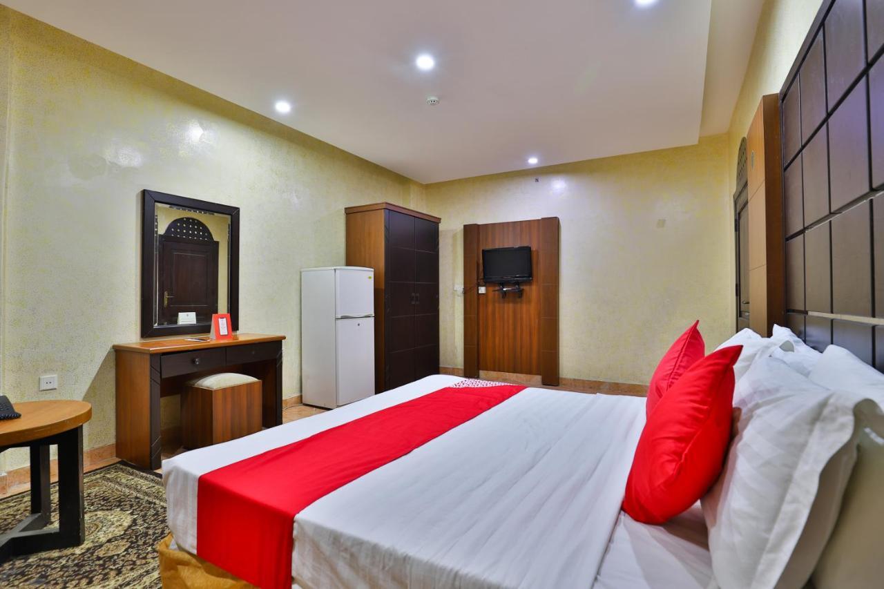 Oyo 396 Alam Al Sala Al Kobra Towers Hotel Jeddah Exterior photo