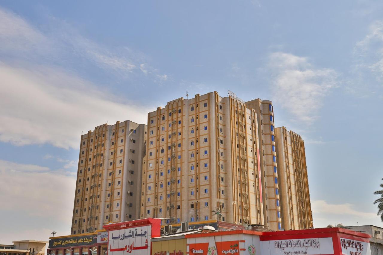 Oyo 396 Alam Al Sala Al Kobra Towers Hotel Jeddah Exterior photo